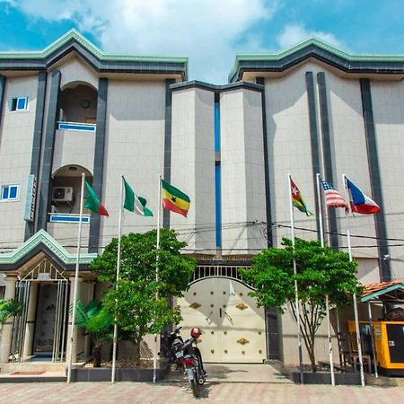 Benin Berge Hotel Kotonu Zewnętrze zdjęcie