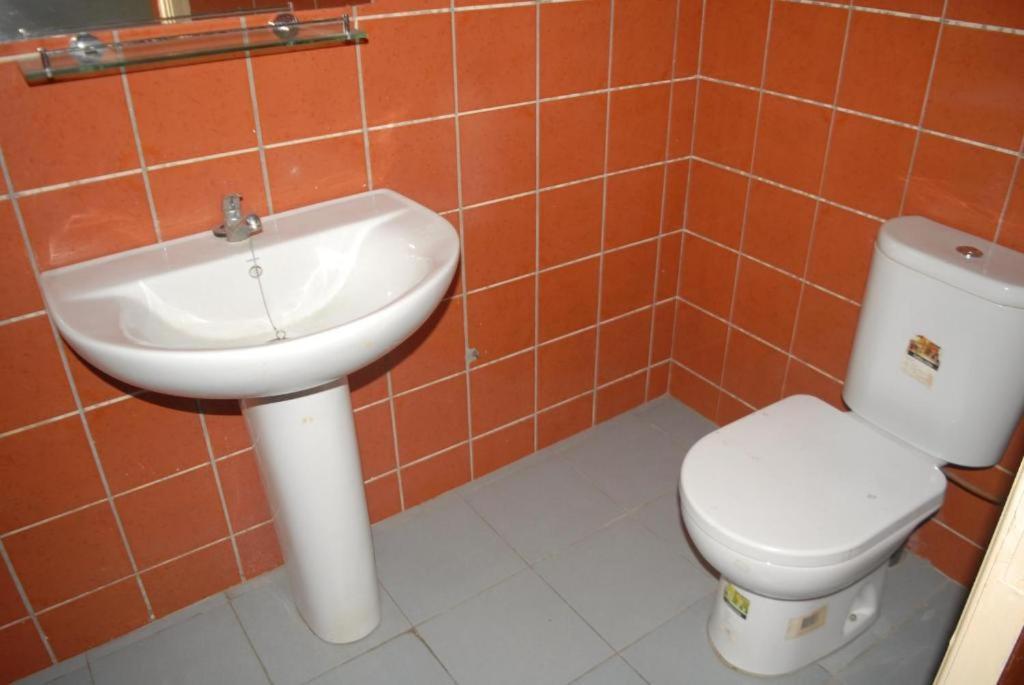 Benin Berge Hotel Kotonu Zewnętrze zdjęcie
