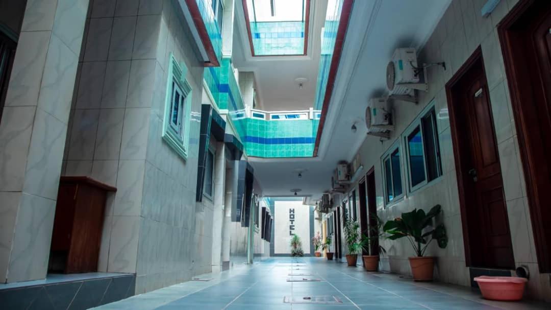 Benin Berge Hotel Kotonu Zewnętrze zdjęcie